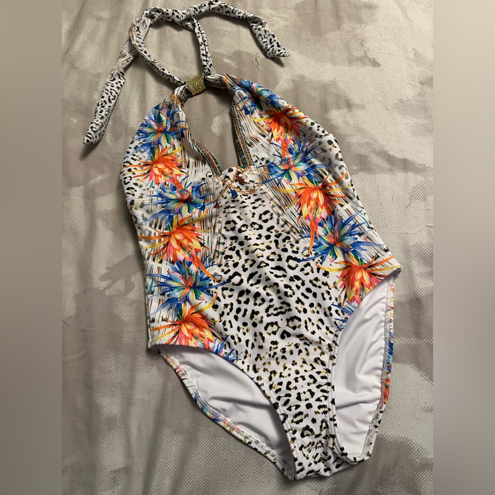 One piece print swimsuit